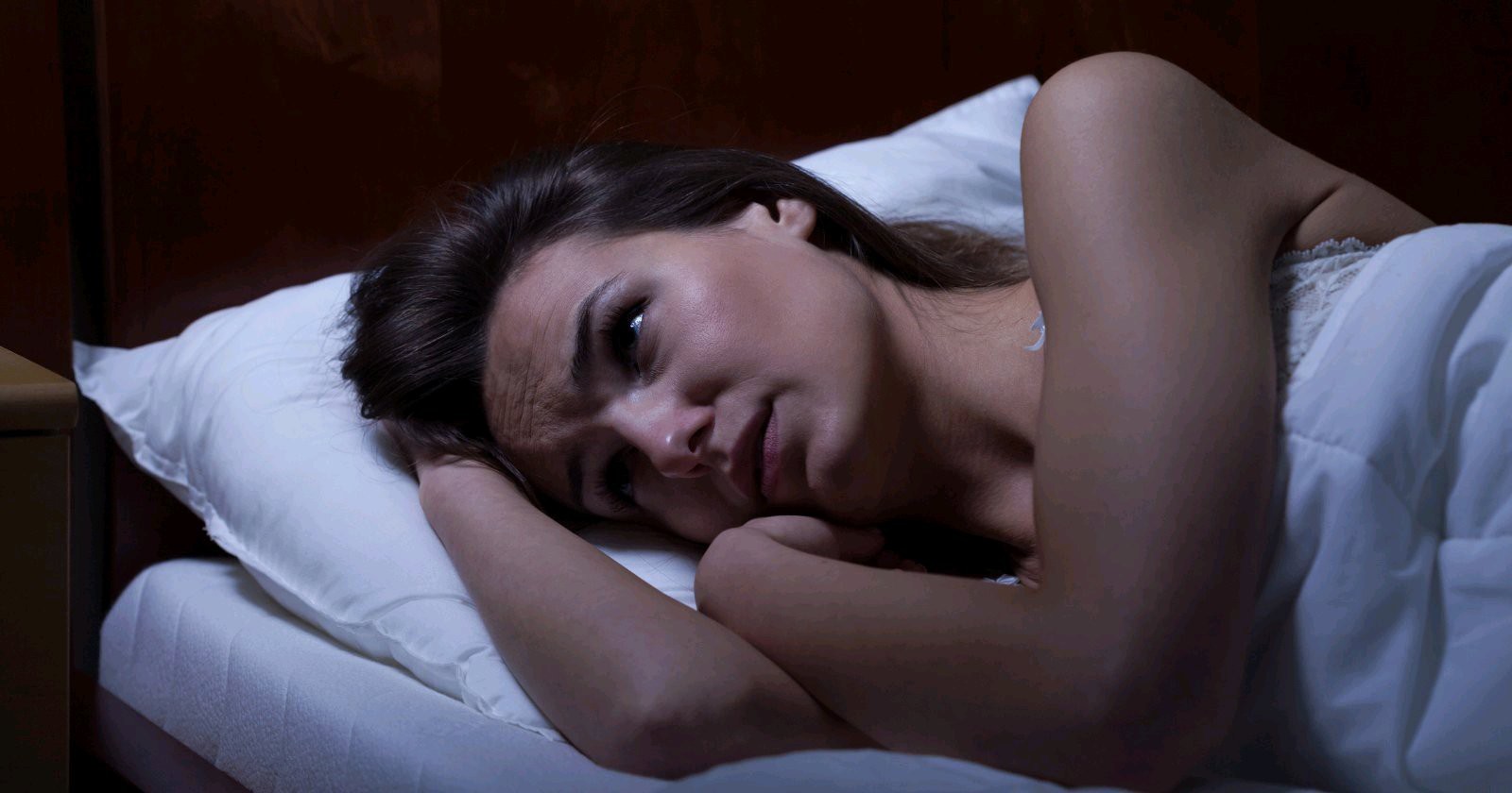 people Who Over Think At Night And Struggle To Sleep Usually Have These 10 Traits