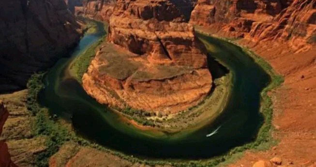 The Shortest River In The World Which Is 61 Meters Long